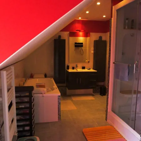 Maison De Charme De La Biette 게스트하우스